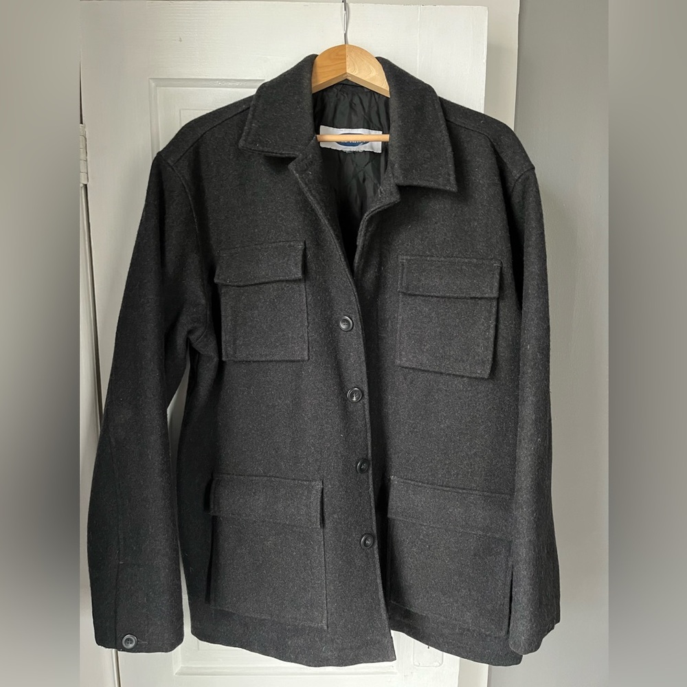 OLD NAVY Men’s wool coat.